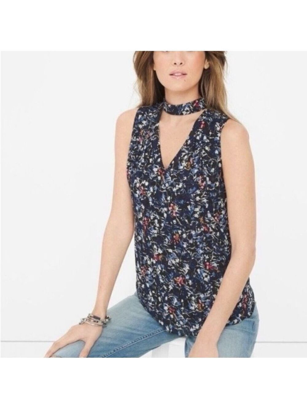 White House Black Market Sleeveless Floral Choker V-Neck Top 6